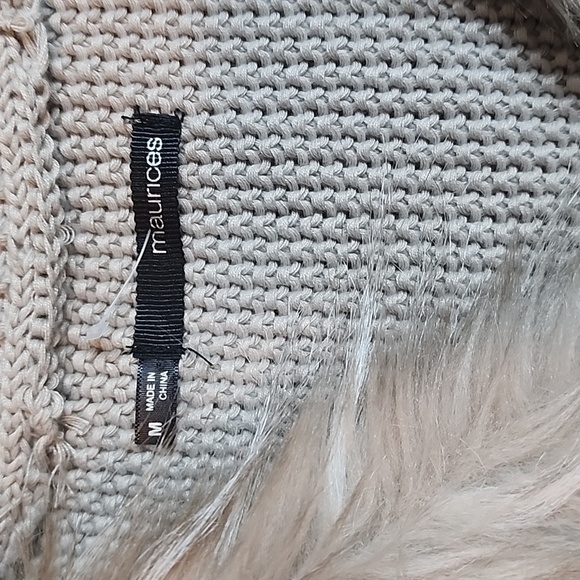 Maurices fur vest size M - Picture 2 of 4